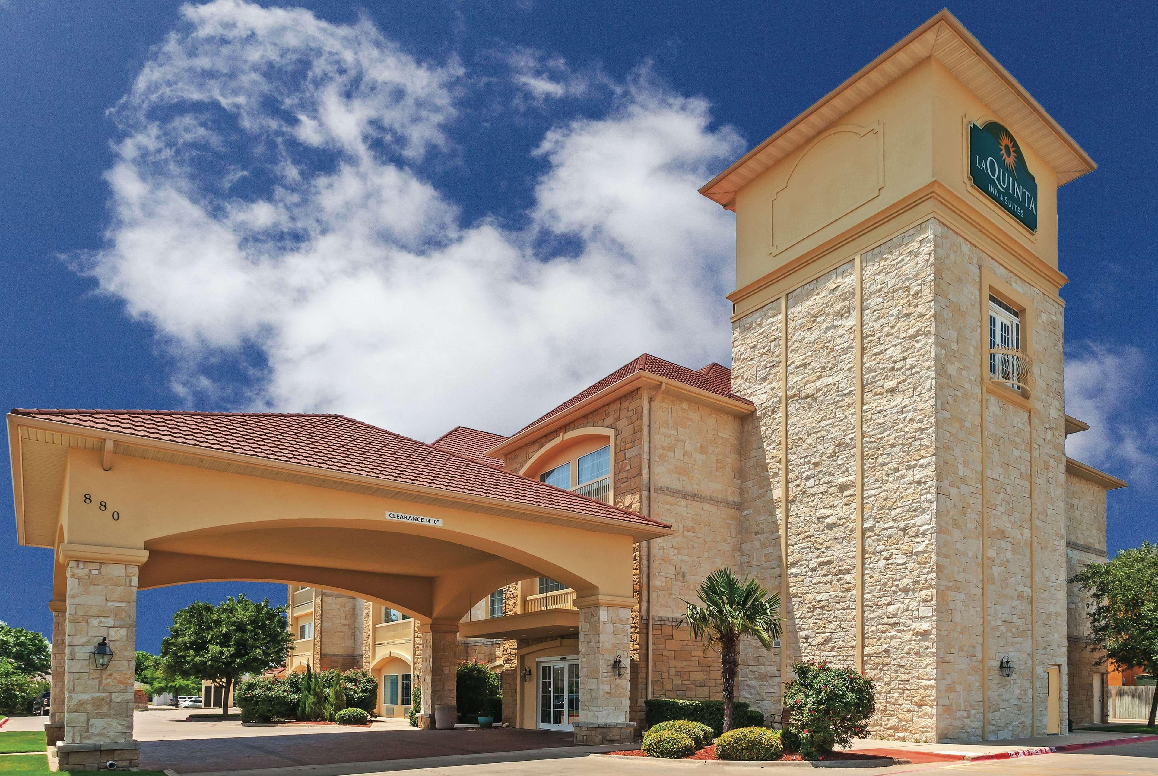 La Quinta By Wyndham Granbury Hotel Екстериор снимка
