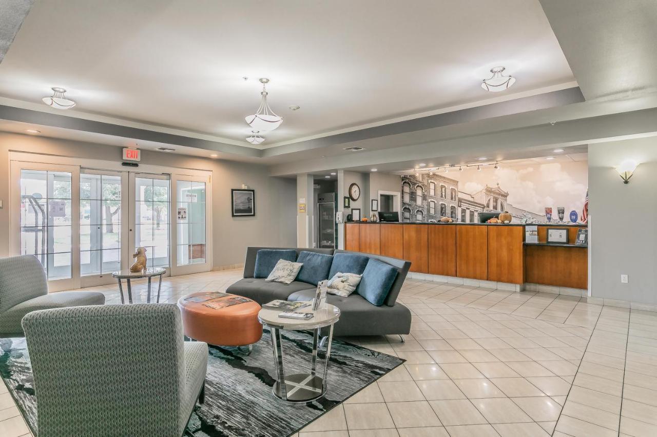 La Quinta By Wyndham Granbury Hotel Екстериор снимка