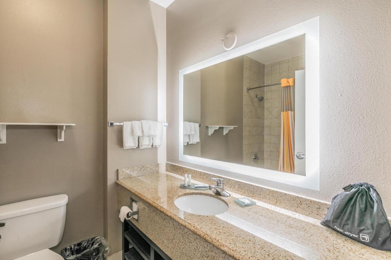 La Quinta By Wyndham Granbury Hotel Стая снимка